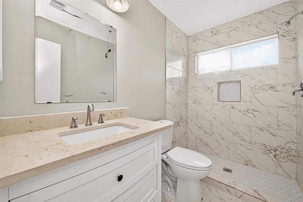 5631 Roserock Lane - Photo 44
