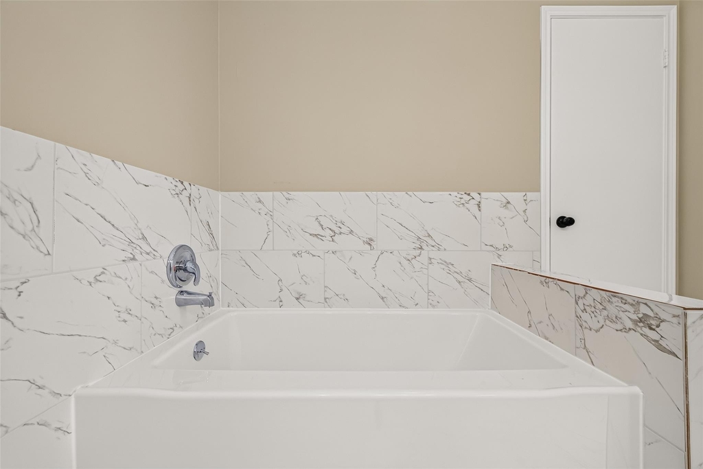 5631 Roserock Lane - Photo 35