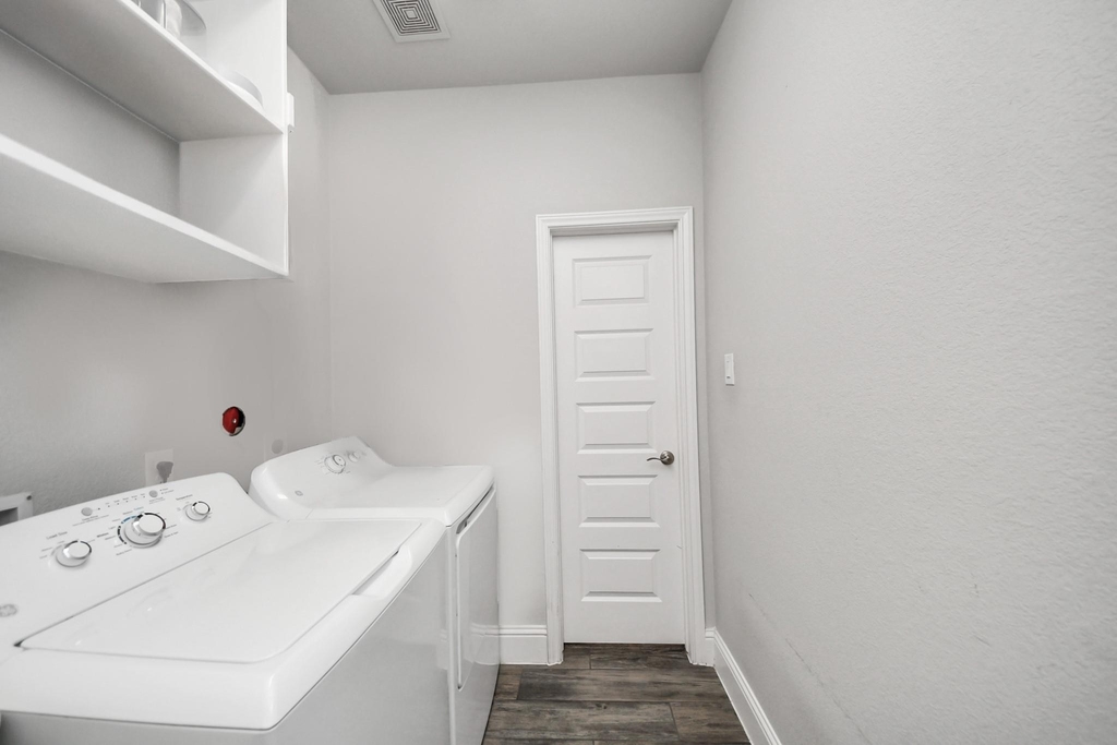 16323 Tulipan Spring Trail - Photo 19