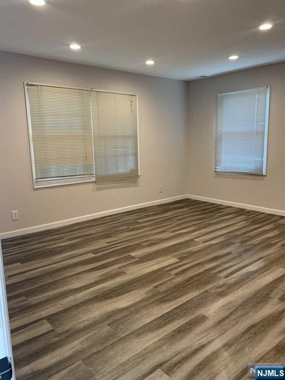 295 Park - Photo 2