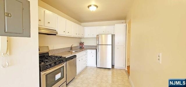 2348 Linwood - Photo 8