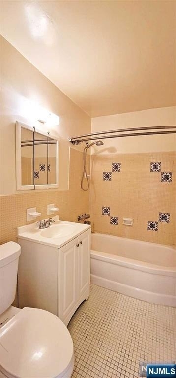 2348 Linwood - Photo 13