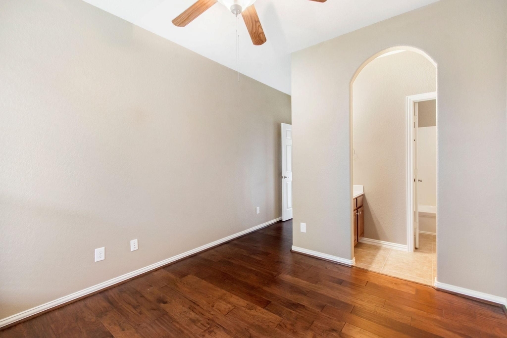 8951 Headstall Drive - Photo 15