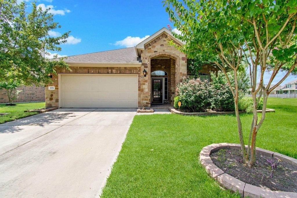 8951 Headstall Drive - Photo 0