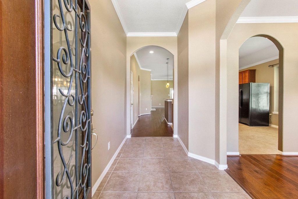 8951 Headstall Drive - Photo 2