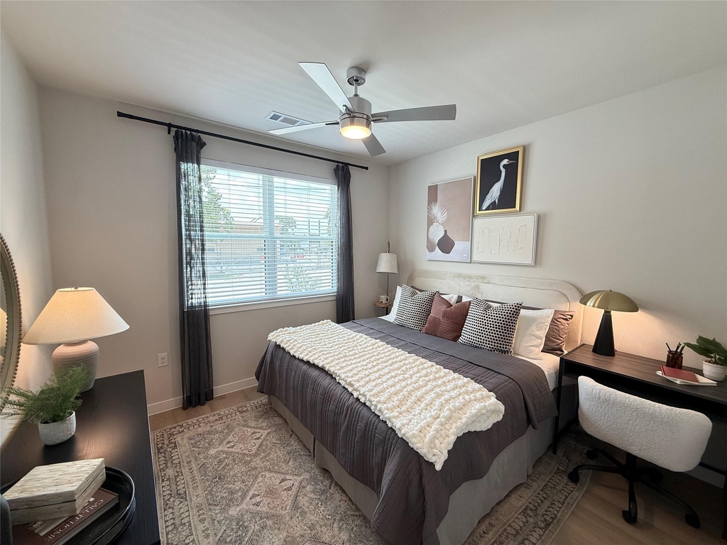 1610 Campbell Rd - Photo 5