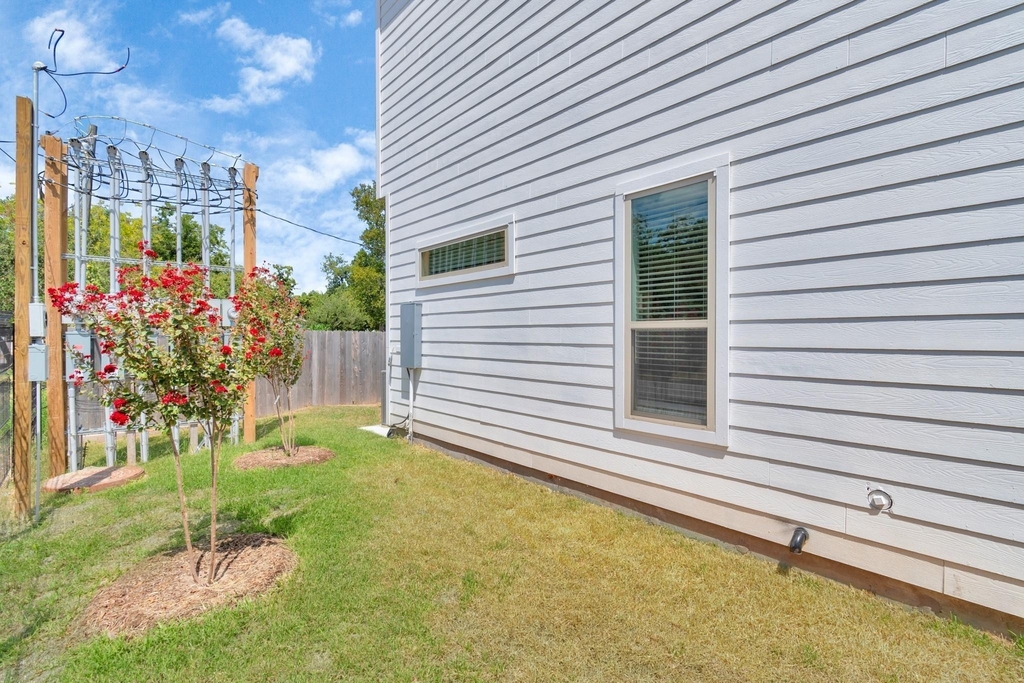 305 Queen Sude Lane - Photo 35