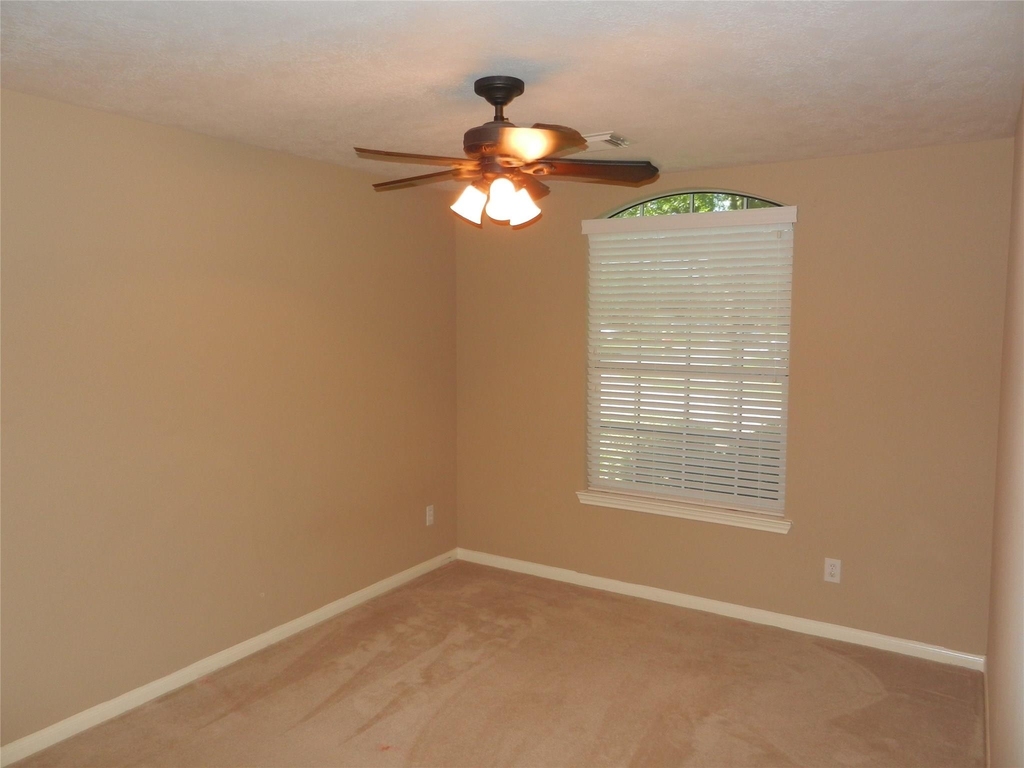 7810 Foster Brook Lane - Photo 18