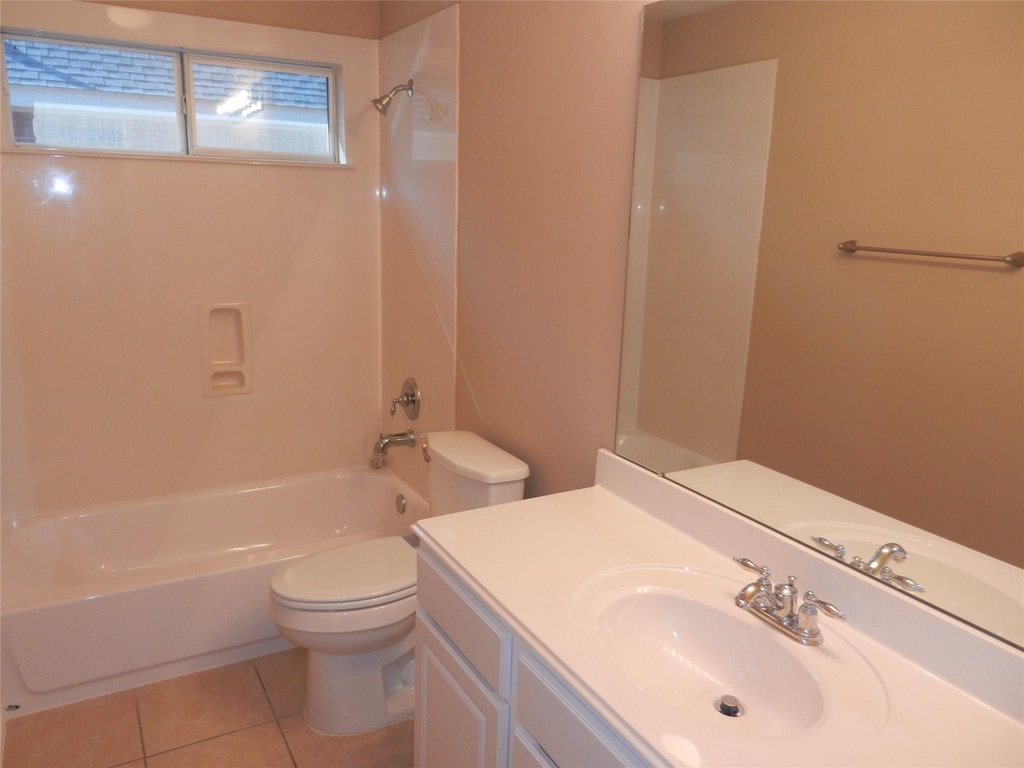 7810 Foster Brook Lane - Photo 19