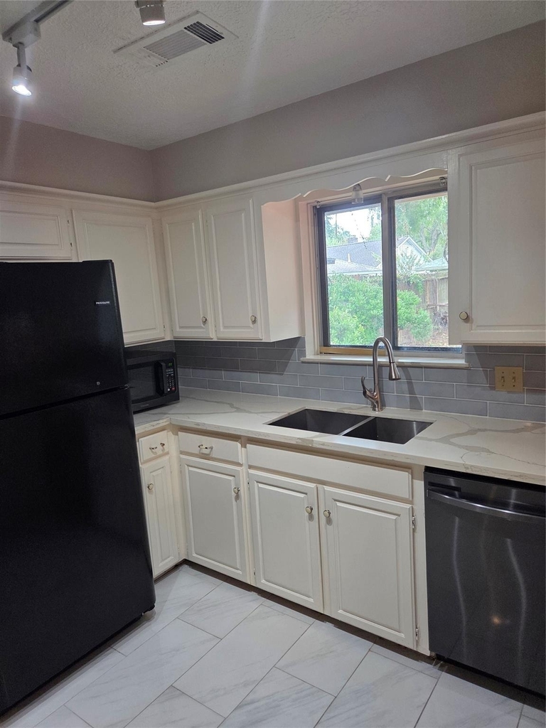1510 Neptune Lane - Photo 13
