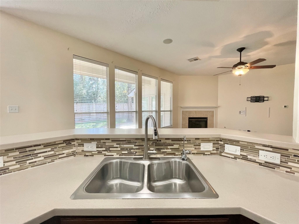 90 N Creekmist Place - Photo 19