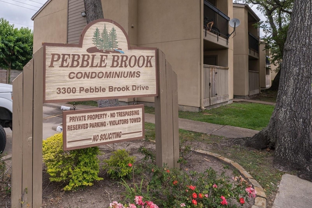 3300 Pebblebrook Drive - Photo 1