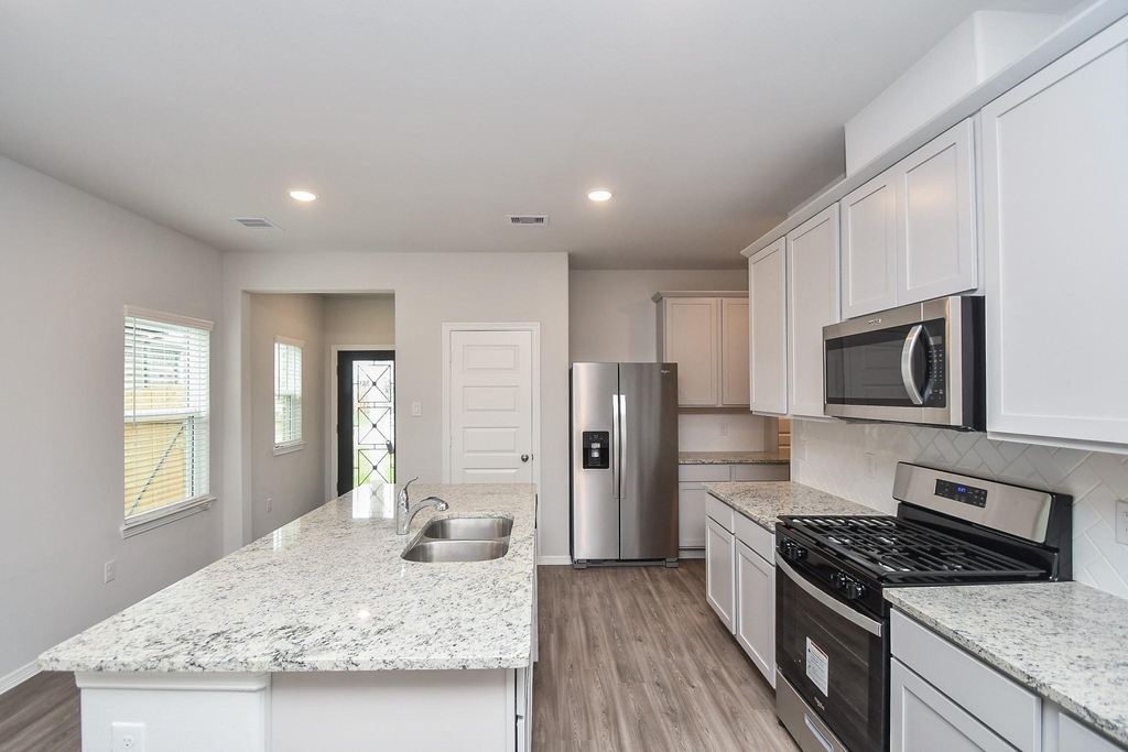 5818 Fresh View Court - Photo 10