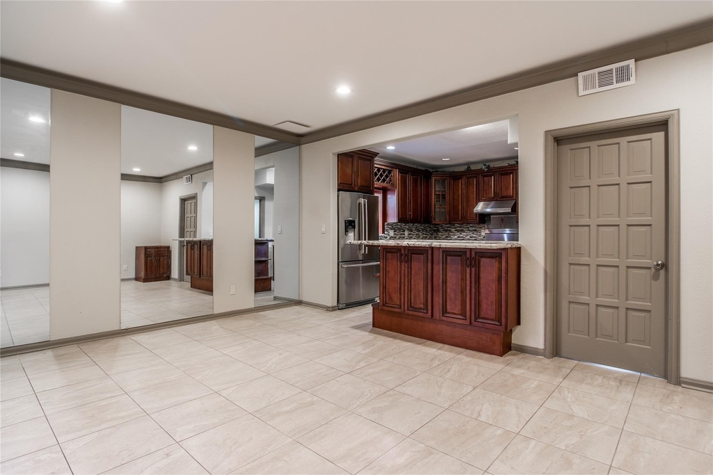 8602 Oakford Drive - Photo 13