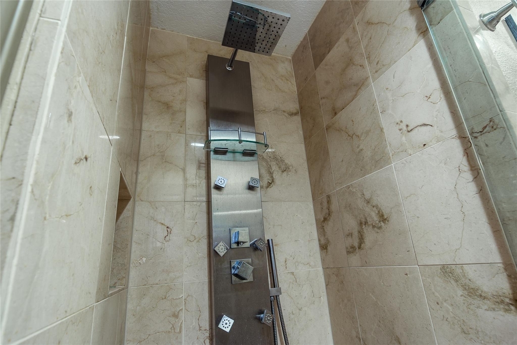 8602 Oakford Drive - Photo 39
