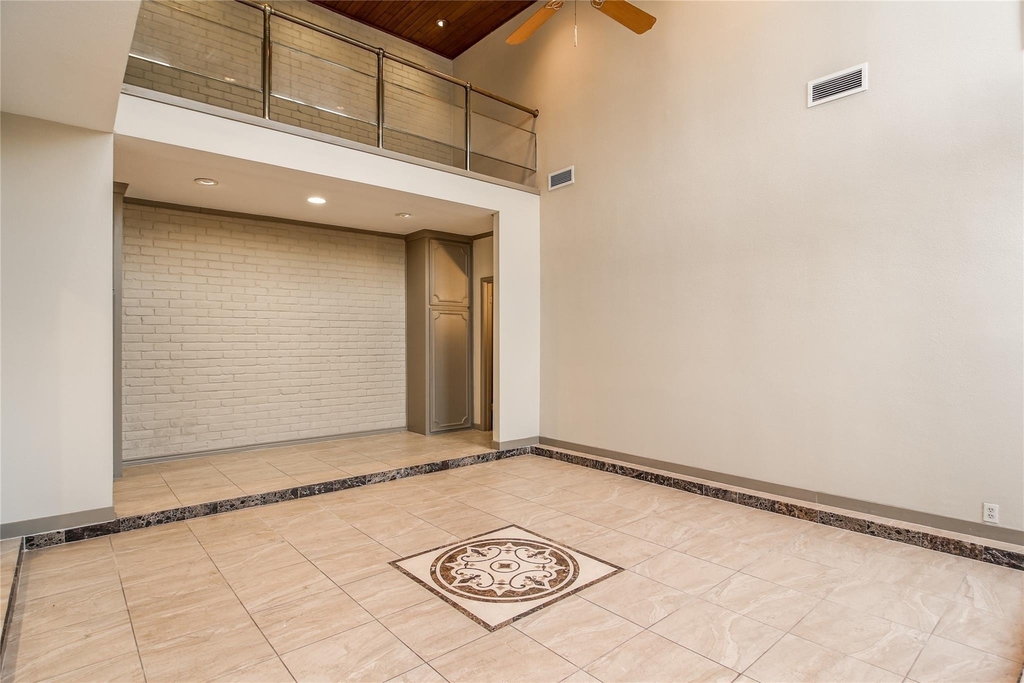 8602 Oakford Drive - Photo 17