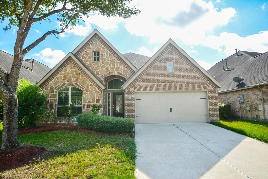 2511 Mountain Sage Drive - Photo 0