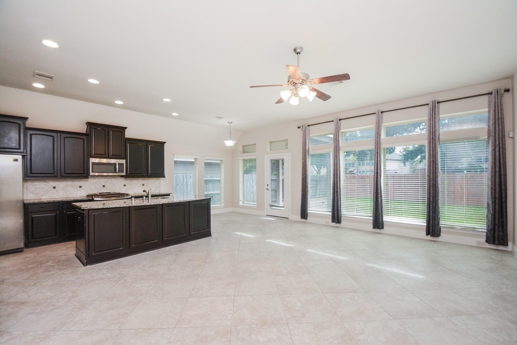 2511 Mountain Sage Drive - Photo 11