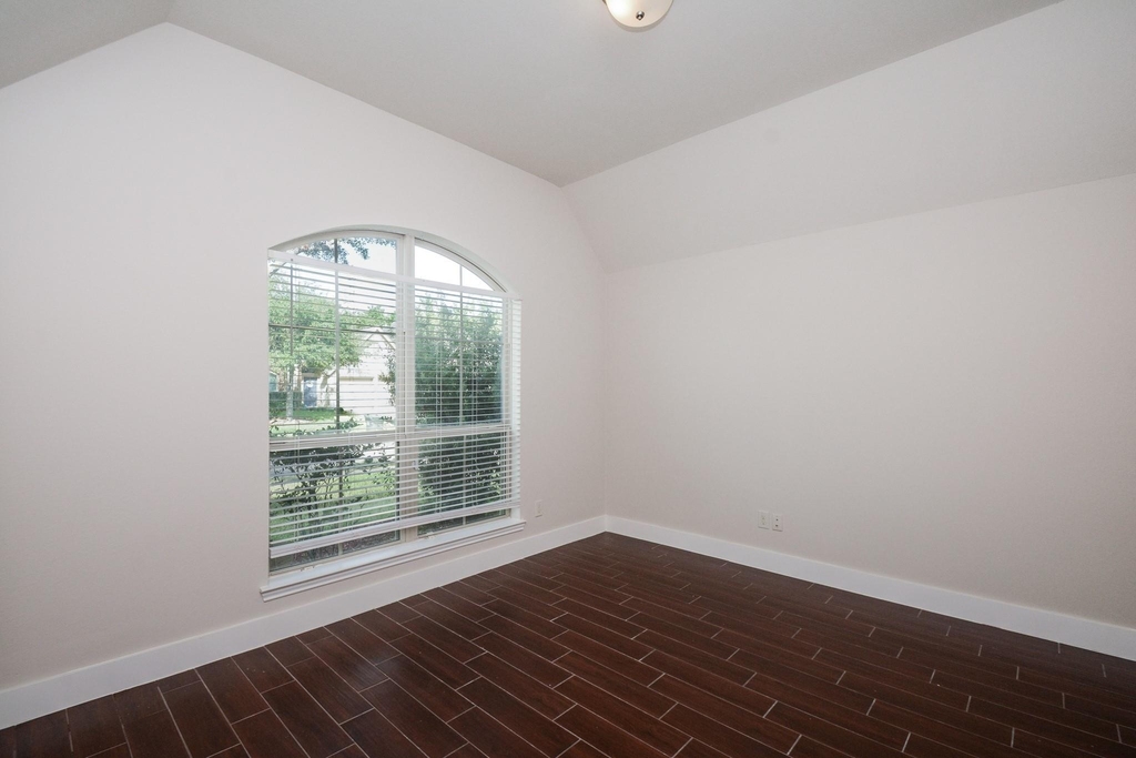 2511 Mountain Sage Drive - Photo 4