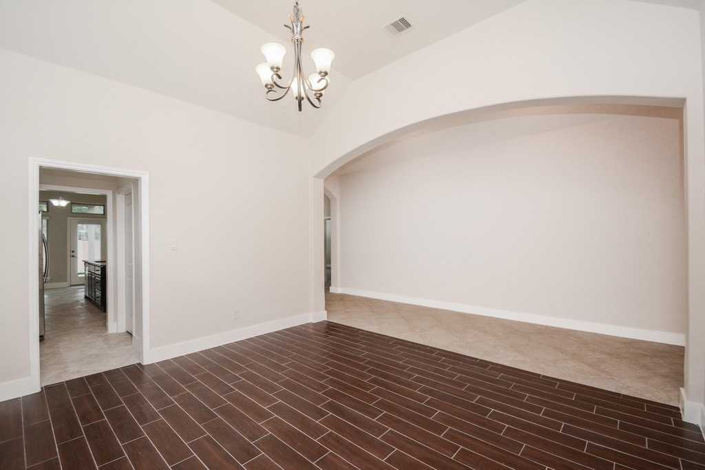 2511 Mountain Sage Drive - Photo 9