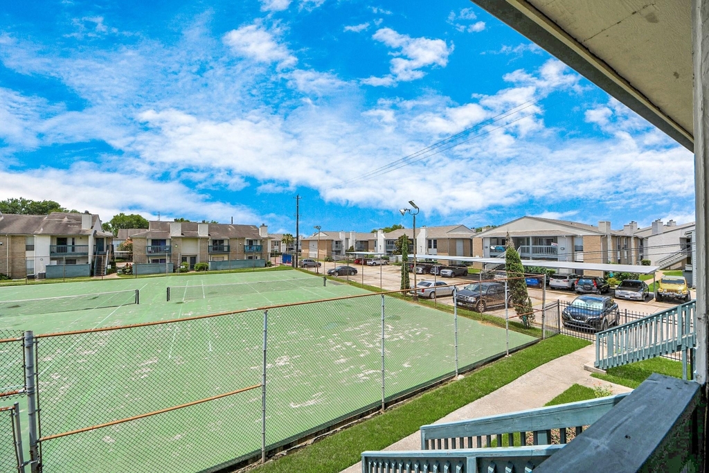 250 El Dorado Boulevard - Photo 12