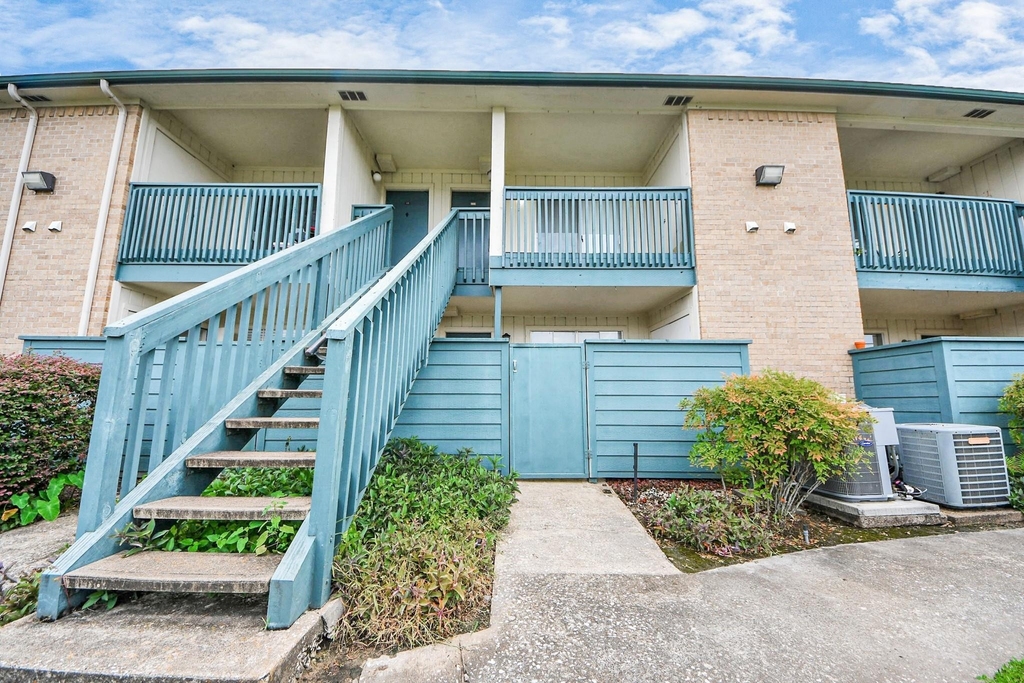 250 El Dorado Boulevard - Photo 1