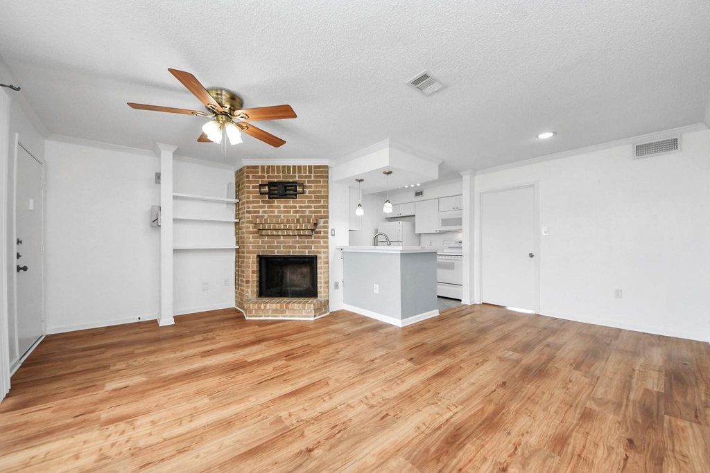 250 El Dorado Boulevard - Photo 13