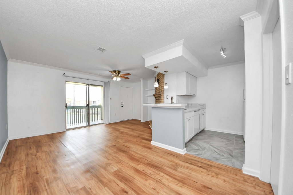 250 El Dorado Boulevard - Photo 27