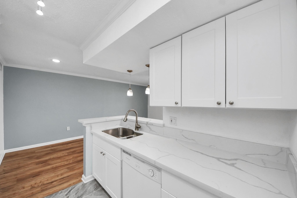 250 El Dorado Boulevard - Photo 8