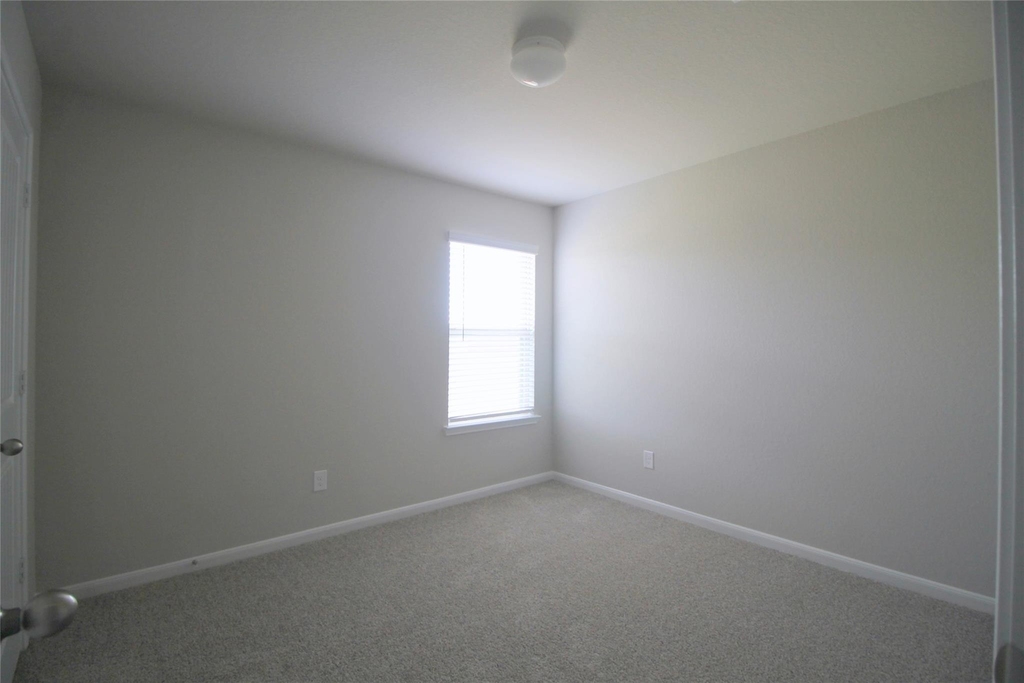 3111 Floral Park Court - Photo 12