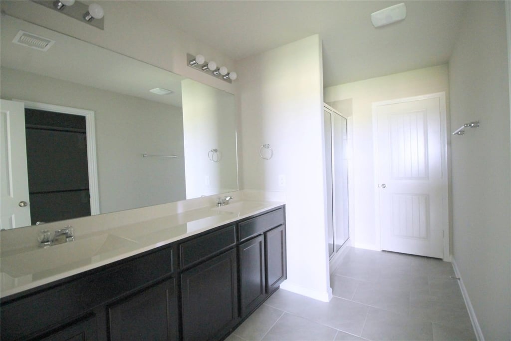3111 Floral Park Court - Photo 14