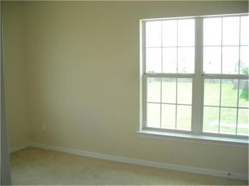 5111 Manorfield Drive - Photo 11