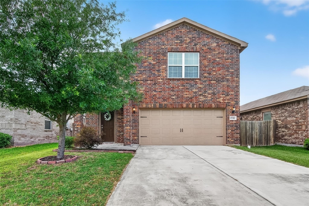15311 Crescent Brookfield Drive - Photo 0