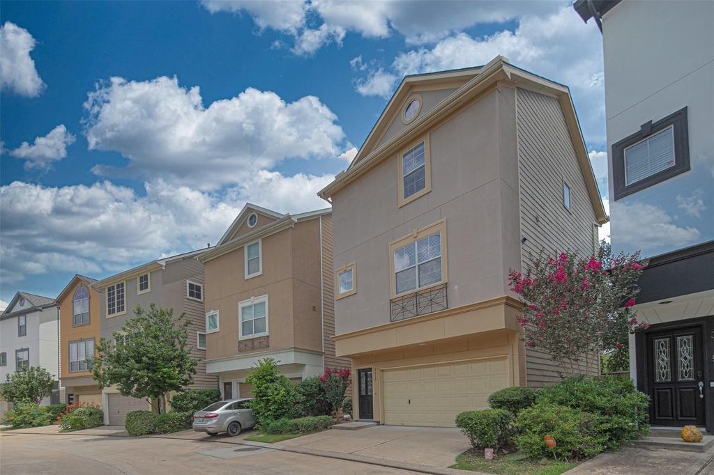 3113 Clearview Circle - Photo 1