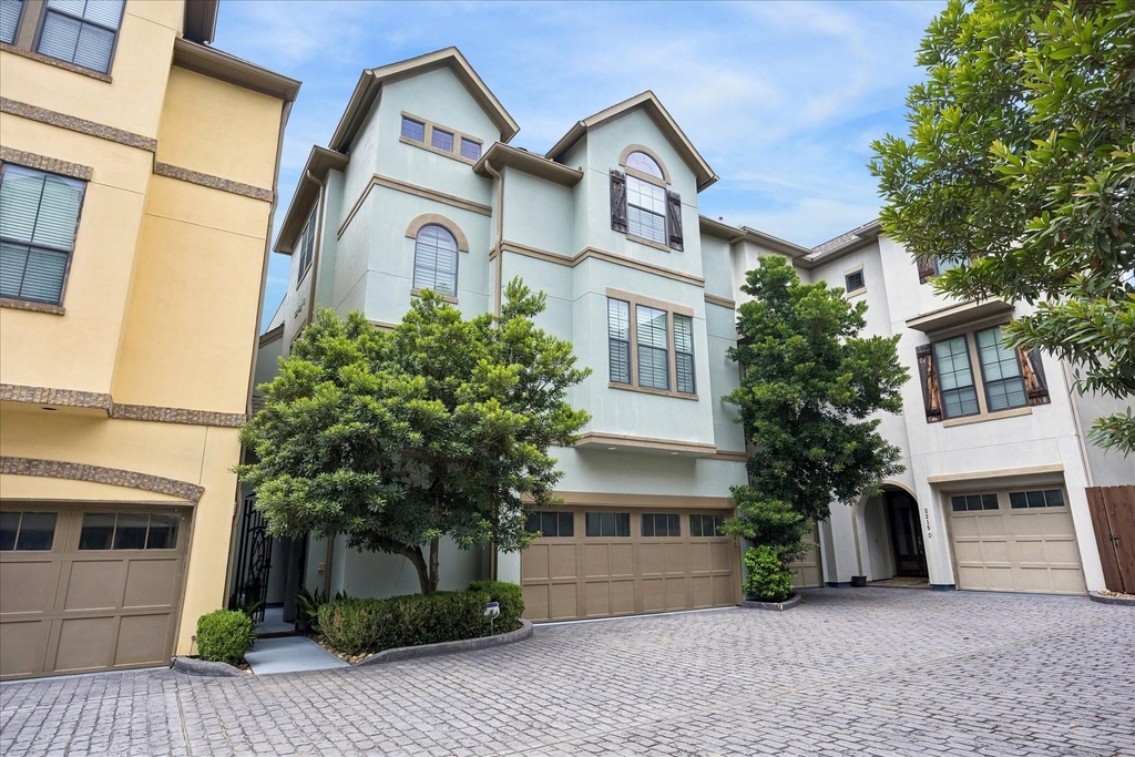 2215 Nantucket Drive - Photo 27