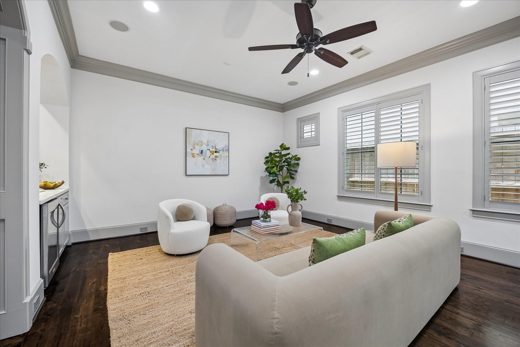 2215 Nantucket Drive - Photo 10
