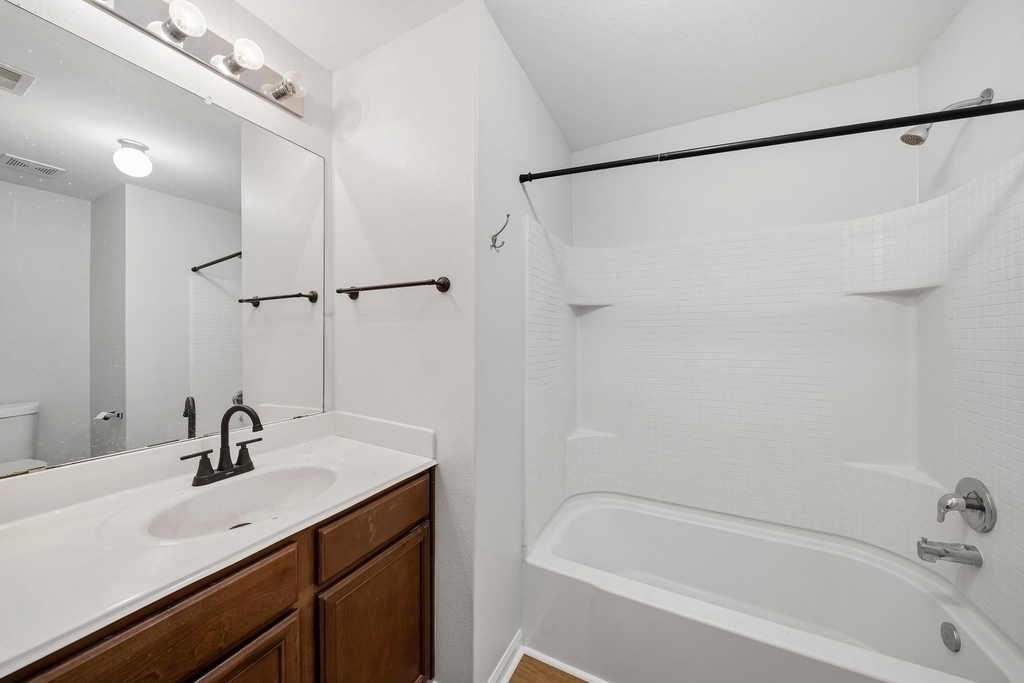 7203 Montclair Peak Lane - Photo 9
