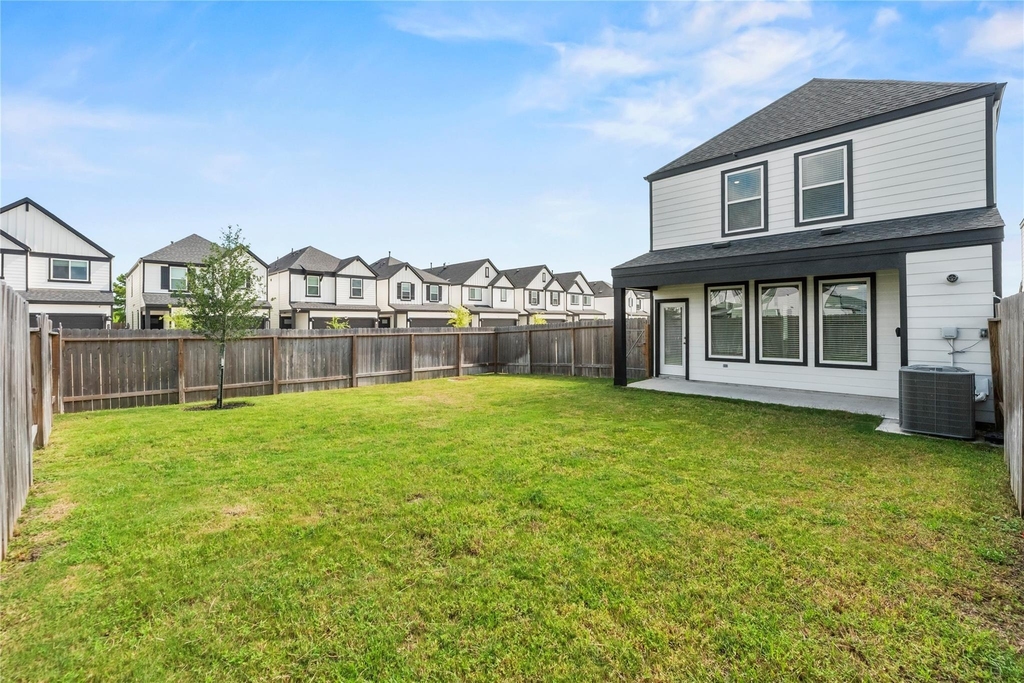 12302 Greenwood Gate Drive - Photo 5