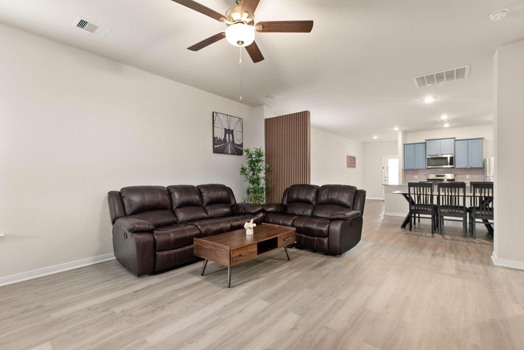11419 Prairie Walk Drive - Photo 3