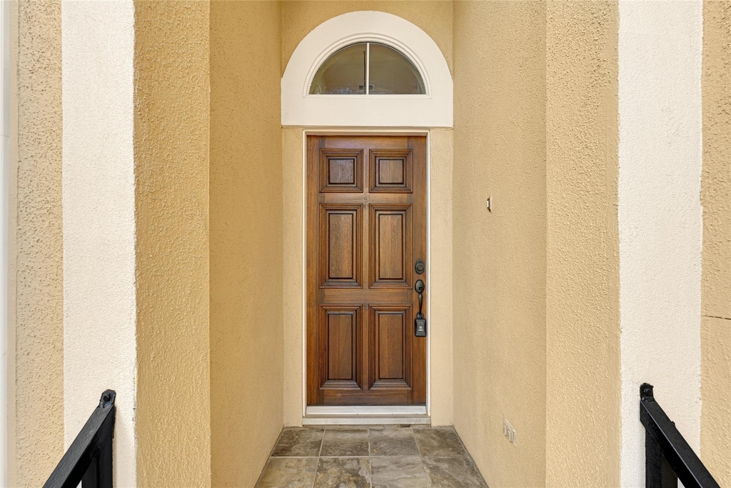 5206 Washington Avenue - Photo 5