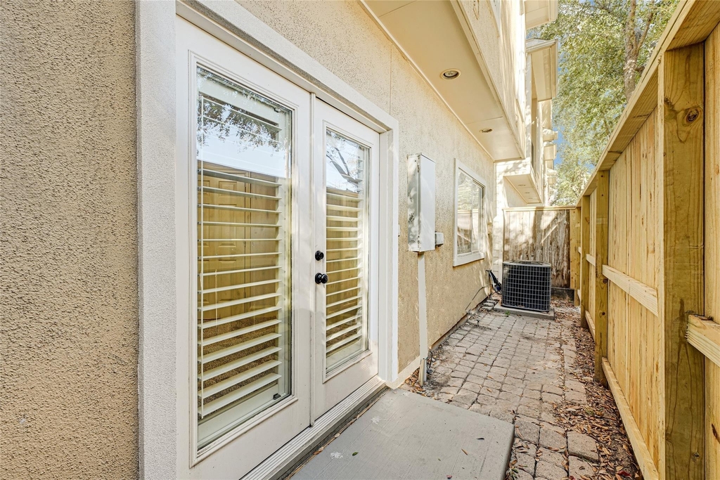 5206 Washington Avenue - Photo 4