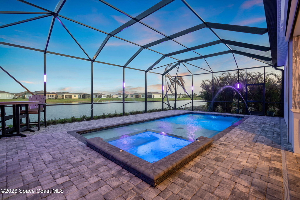 8904 Alister Drive - Photo 2