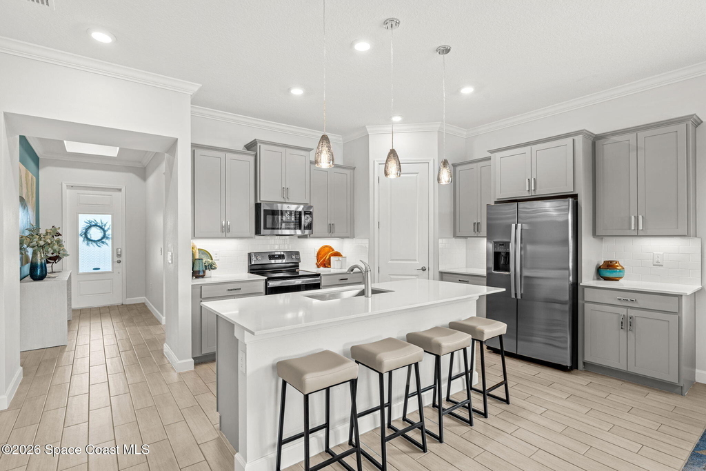 8904 Alister Drive - Photo 4
