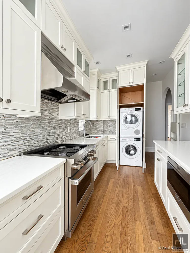 Second Avenue - Photo 3