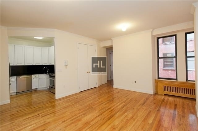 Madison Avenue - Photo 4