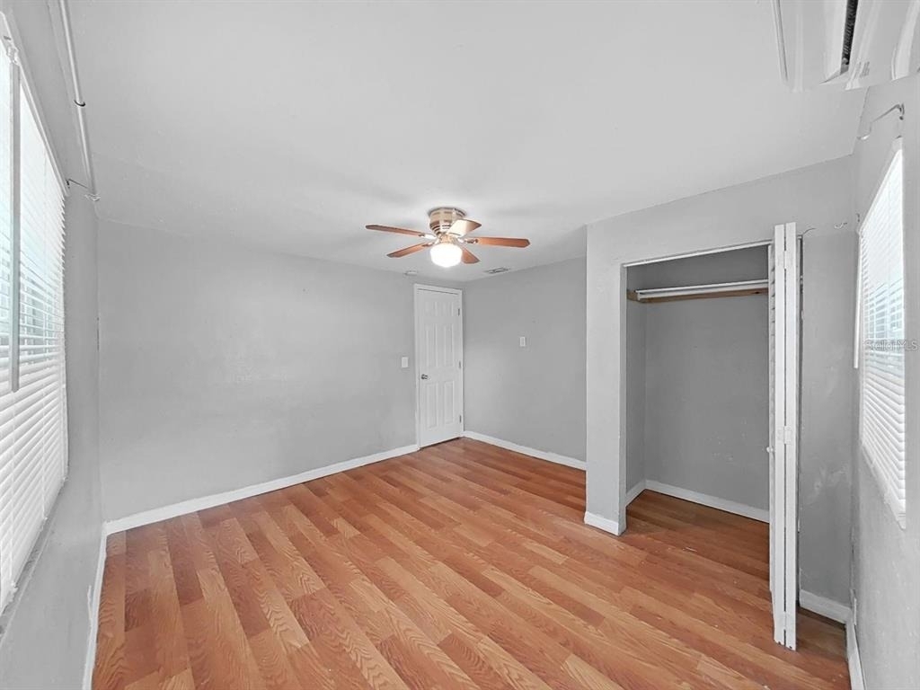 1514 E North Bay Street - Photo 9
