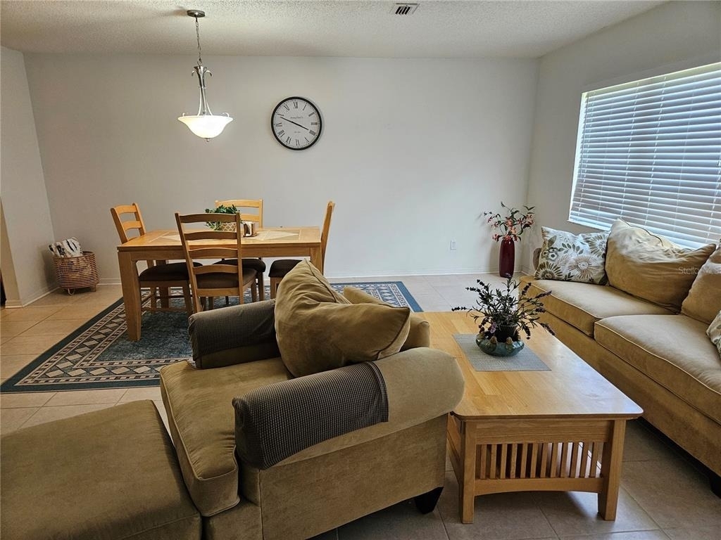 304 Grayston Place - Photo 7