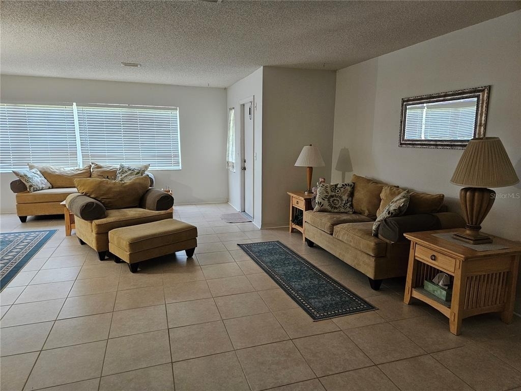 304 Grayston Place - Photo 6