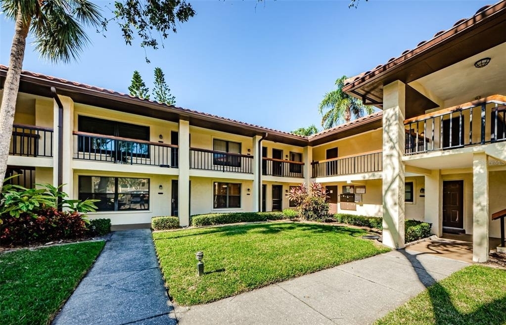 2112 Hammock Pine Boulevard - Photo 0