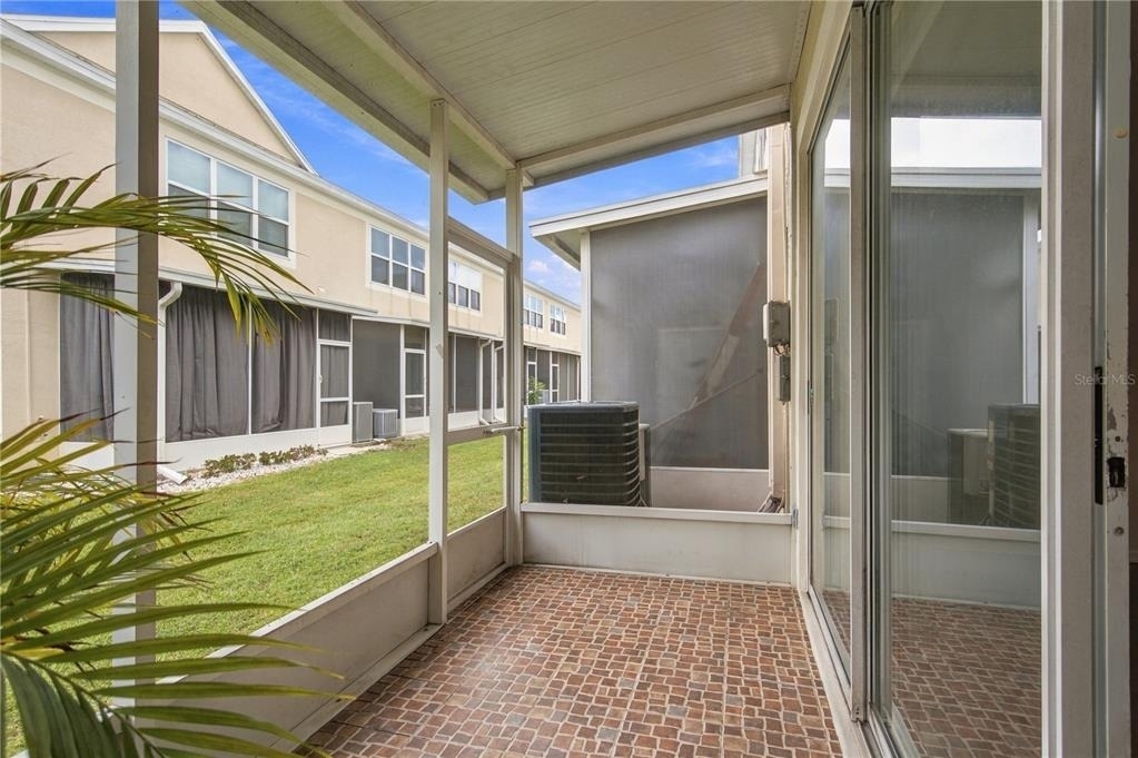 26606 Castleview Way - Photo 32